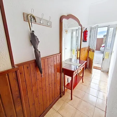 Familiar La Riuca En Cudon