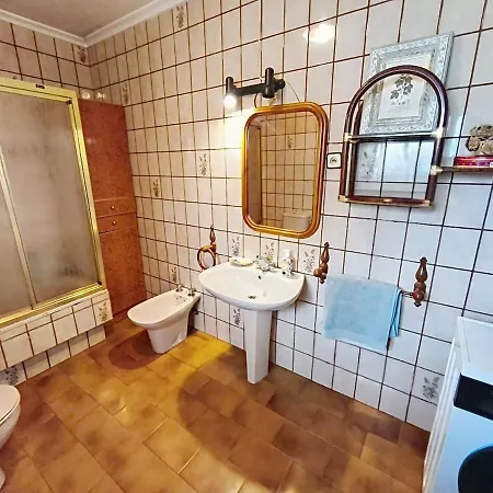 Casa vacanze Familiar La Riuca En *